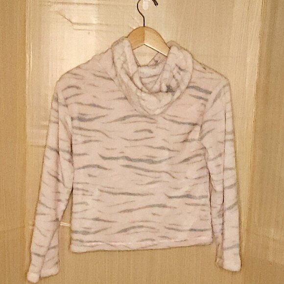 So Girls Light Pink Grey Soft Furry Fuzzy Tiger Print Hooded Pullover 10-12 - Picture 2 of 6
